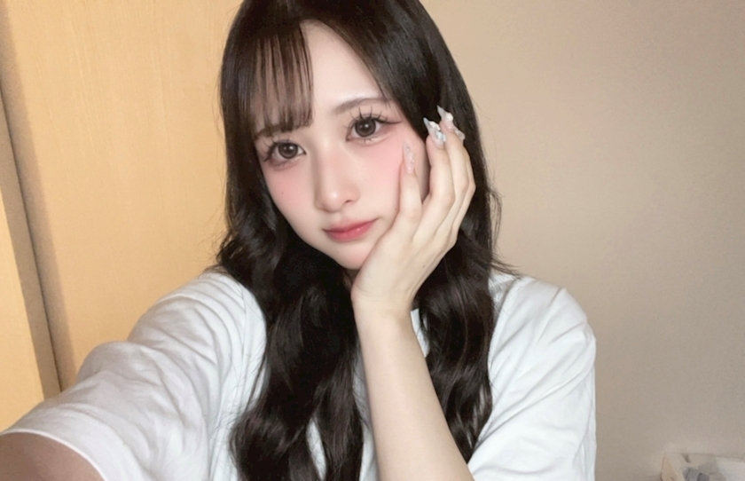 真白 あい