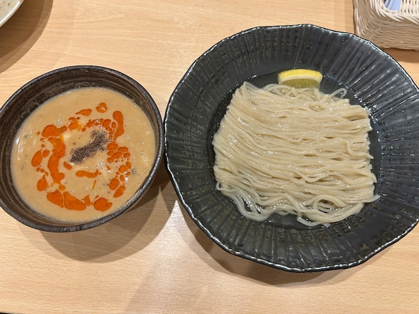 雨音 なな