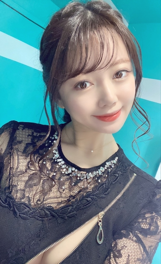 妃 えりな