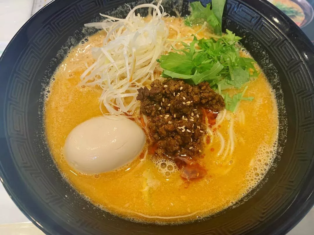 美波 なつ