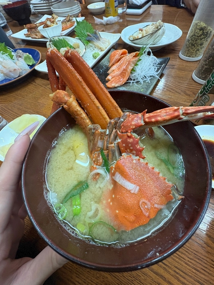 佐野 エマ