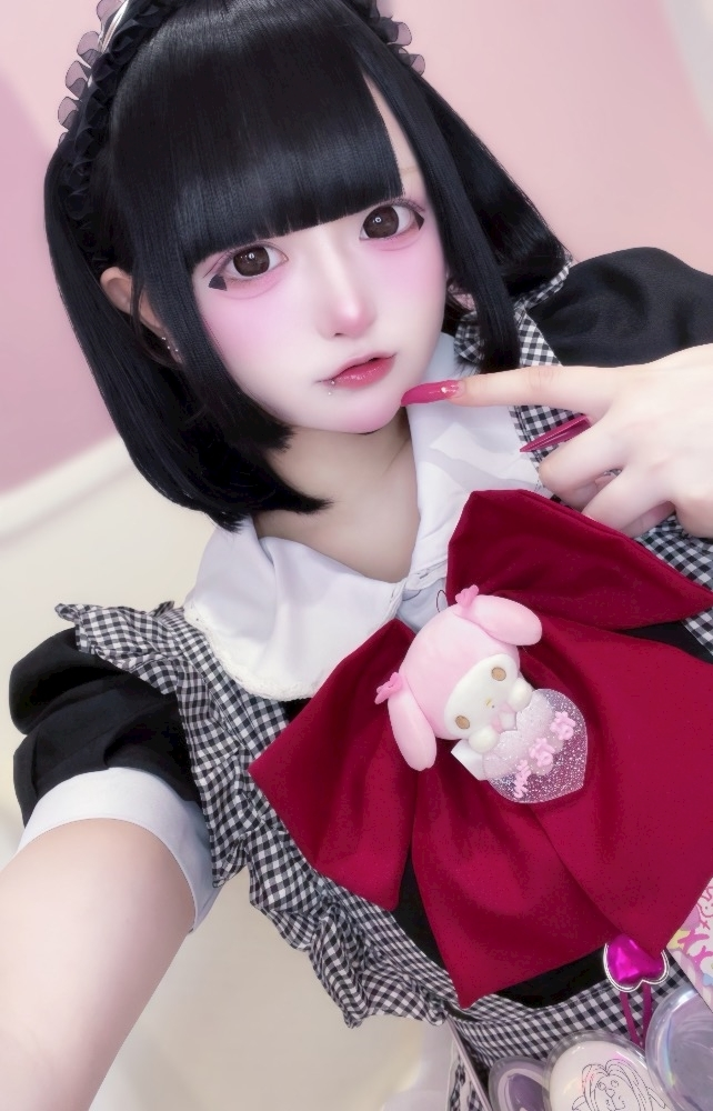 なな