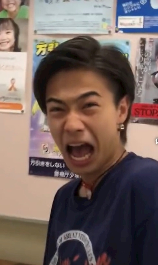 ゆか
