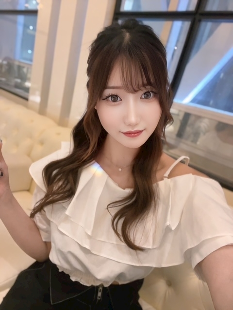 美波 ななみ