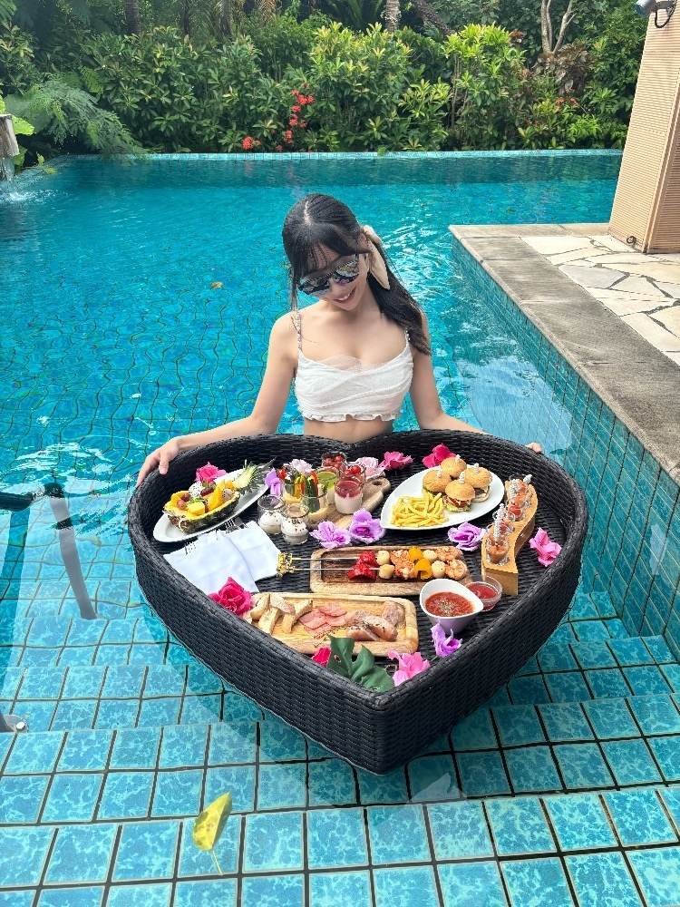 ナギ