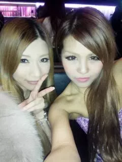 愛羽 仁美