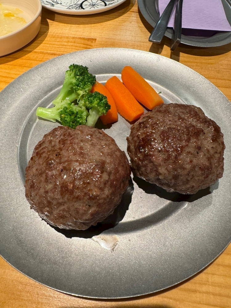 佐野 あみ