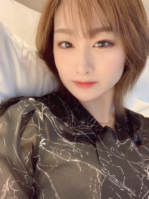 妃乃 すず