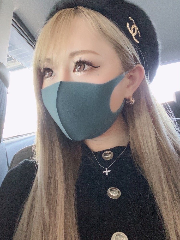紗貴