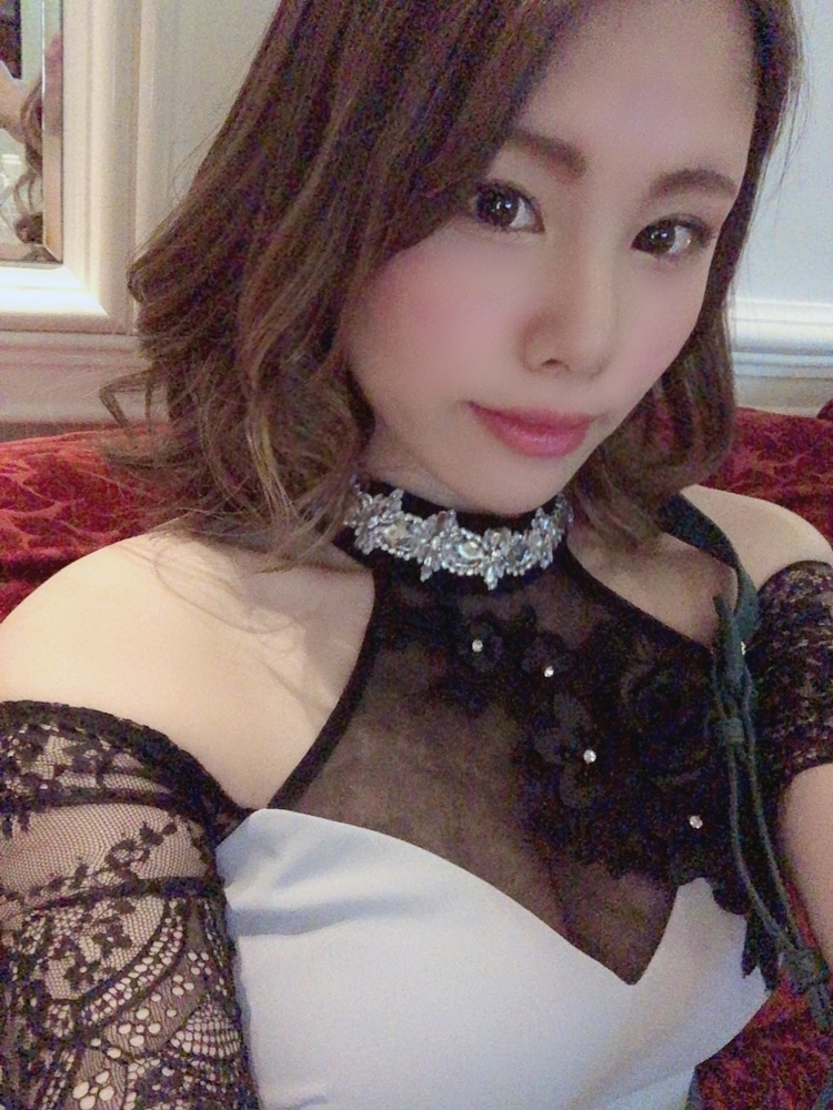 亜紗倉 しづか