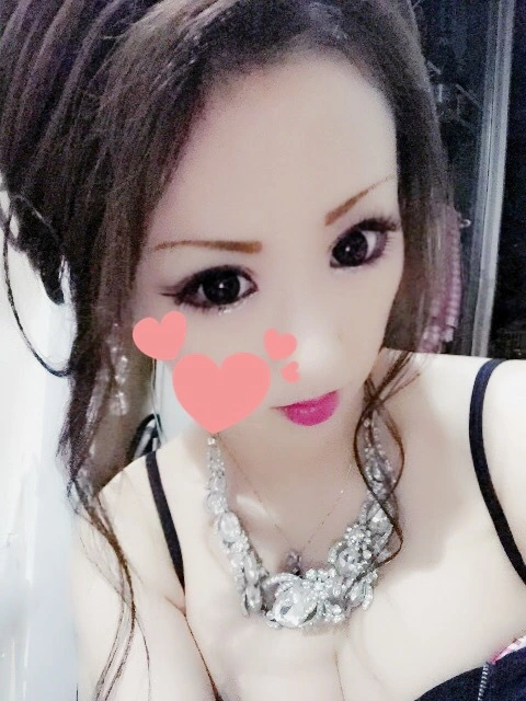 妃 えりか