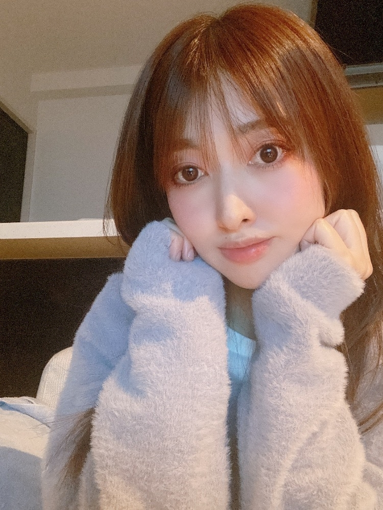 夏目 梨仔