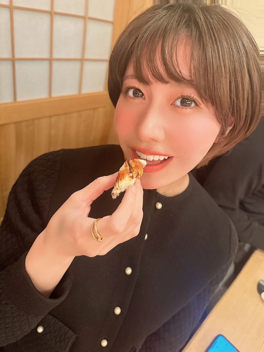 泉 りさ