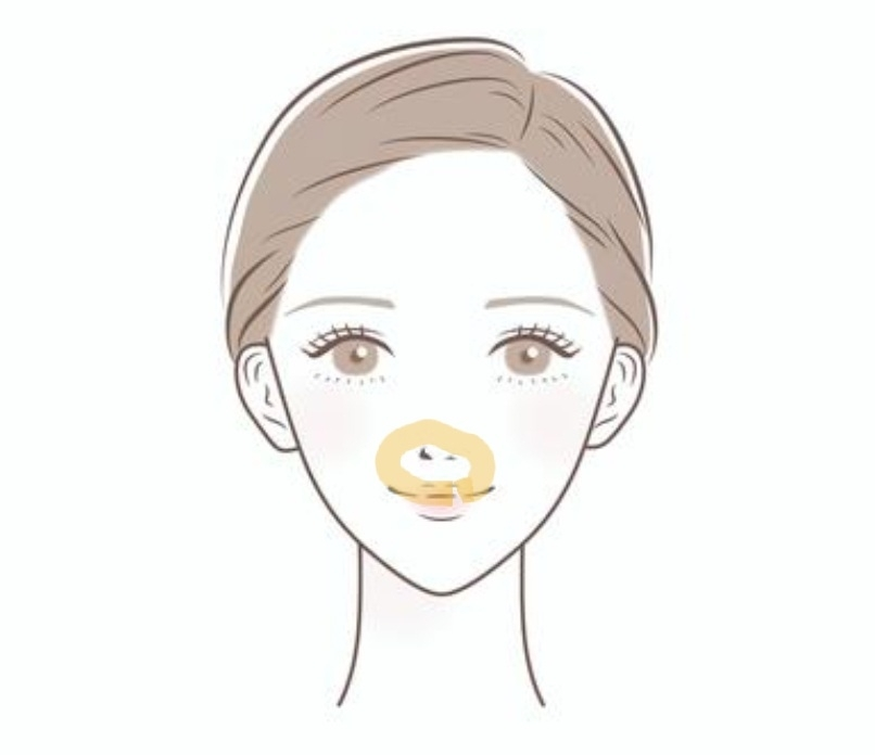 エミ （スタッフ）