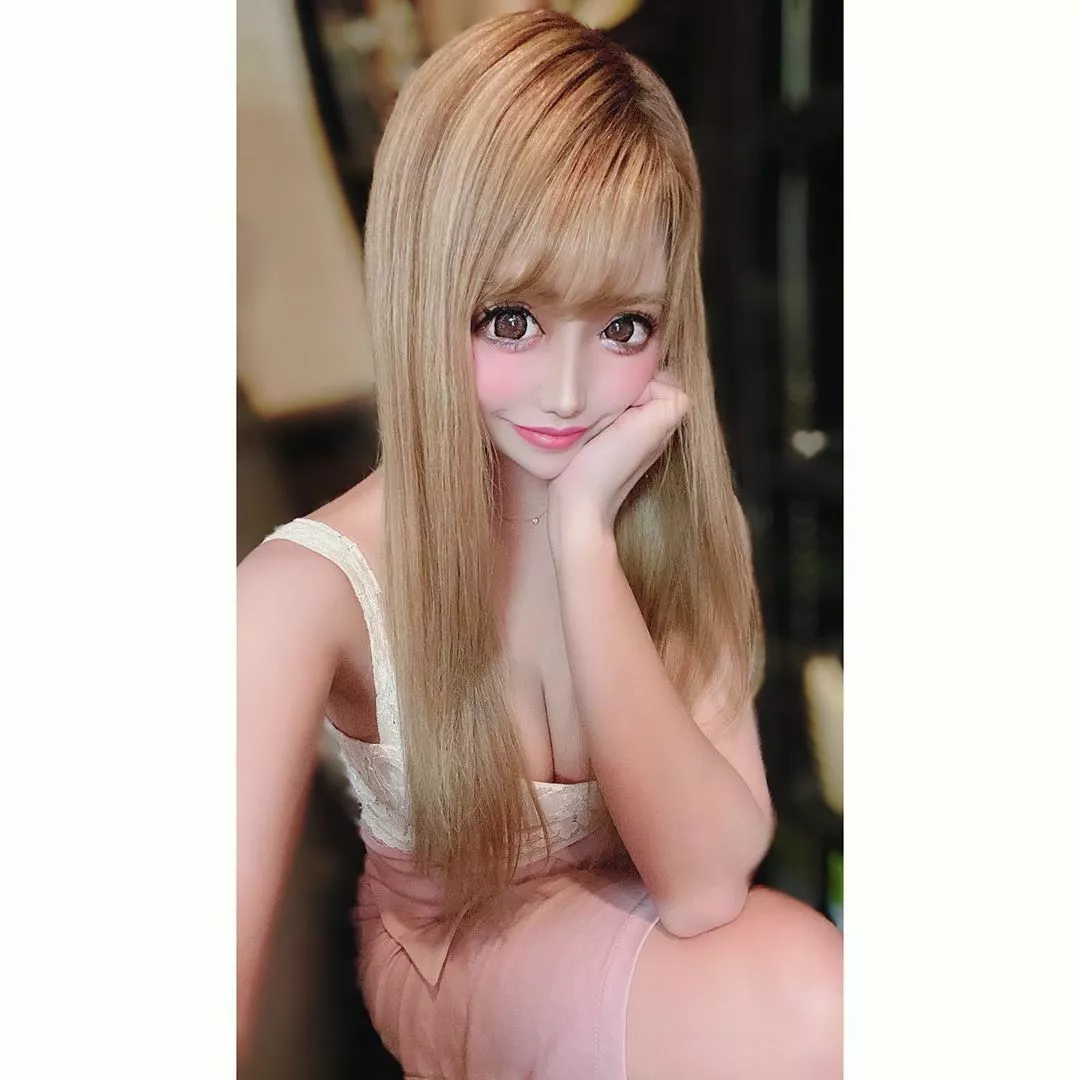 愛瀬  椿