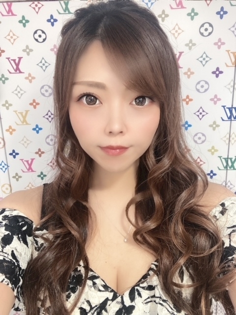 夏樹 あや