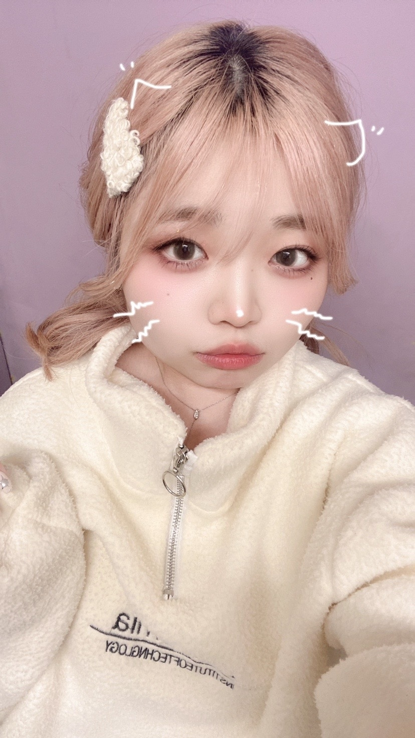 美吉 アユム