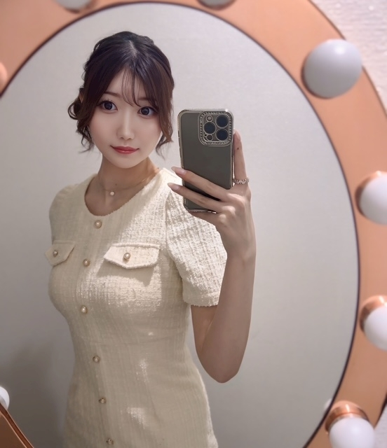 美波 ななみ