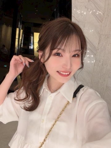 足立 はな