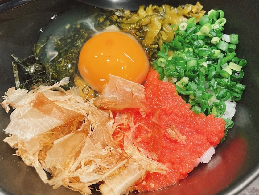 愛羽 仁美