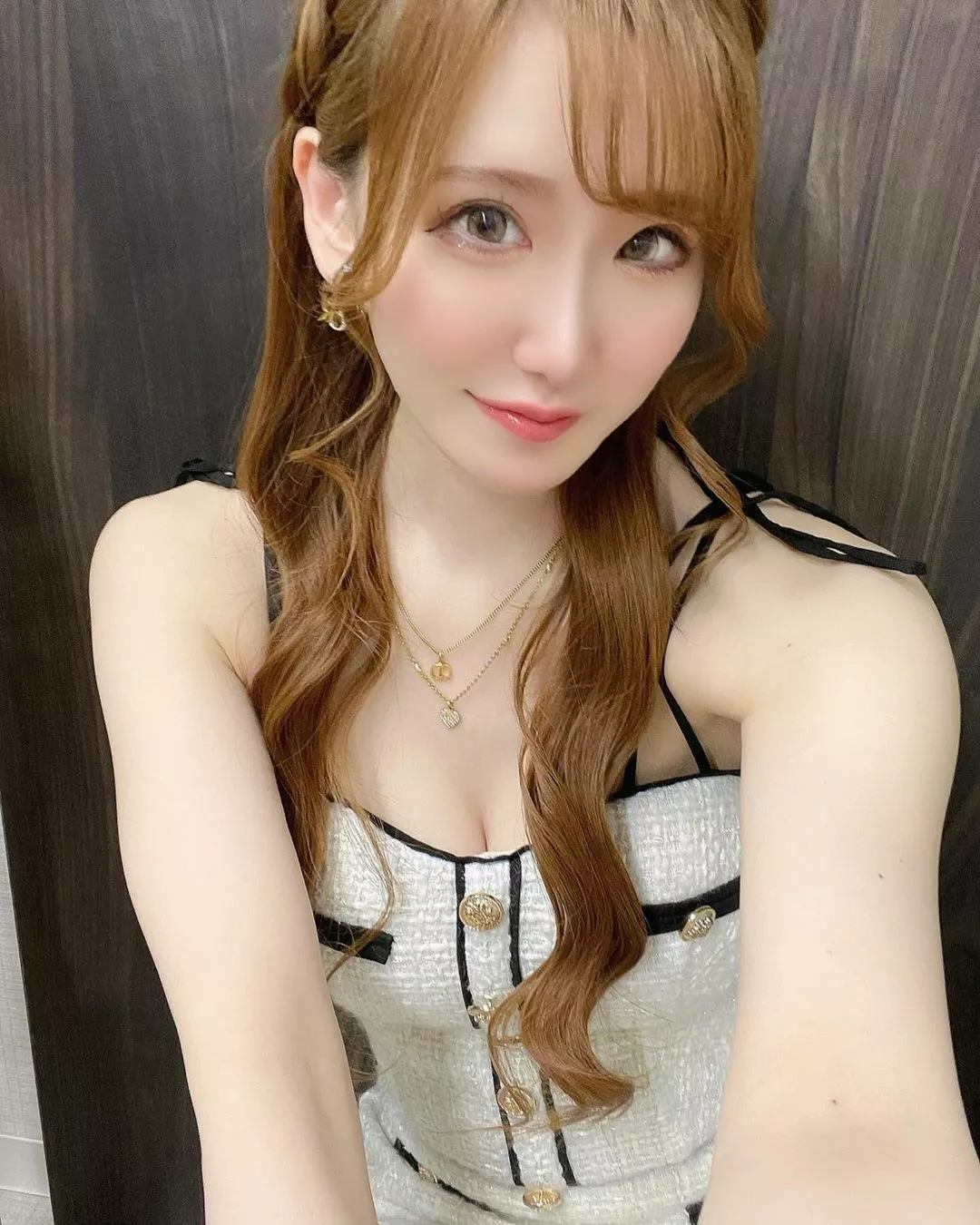 えみり