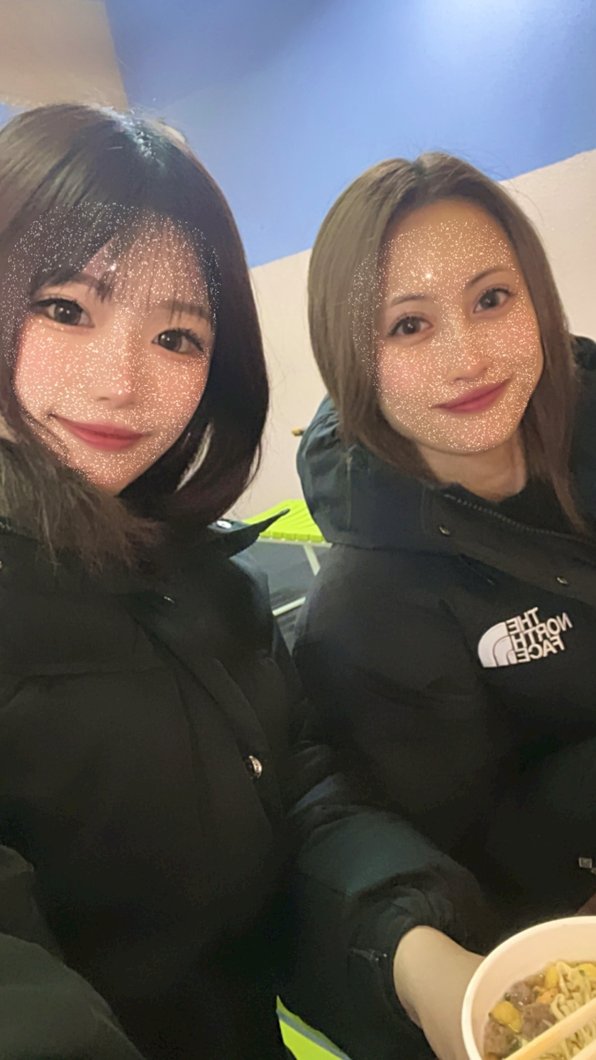 葉月 ひろみ