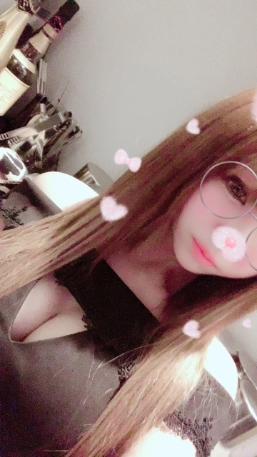 小川 真央
