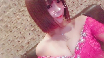 小川 真央