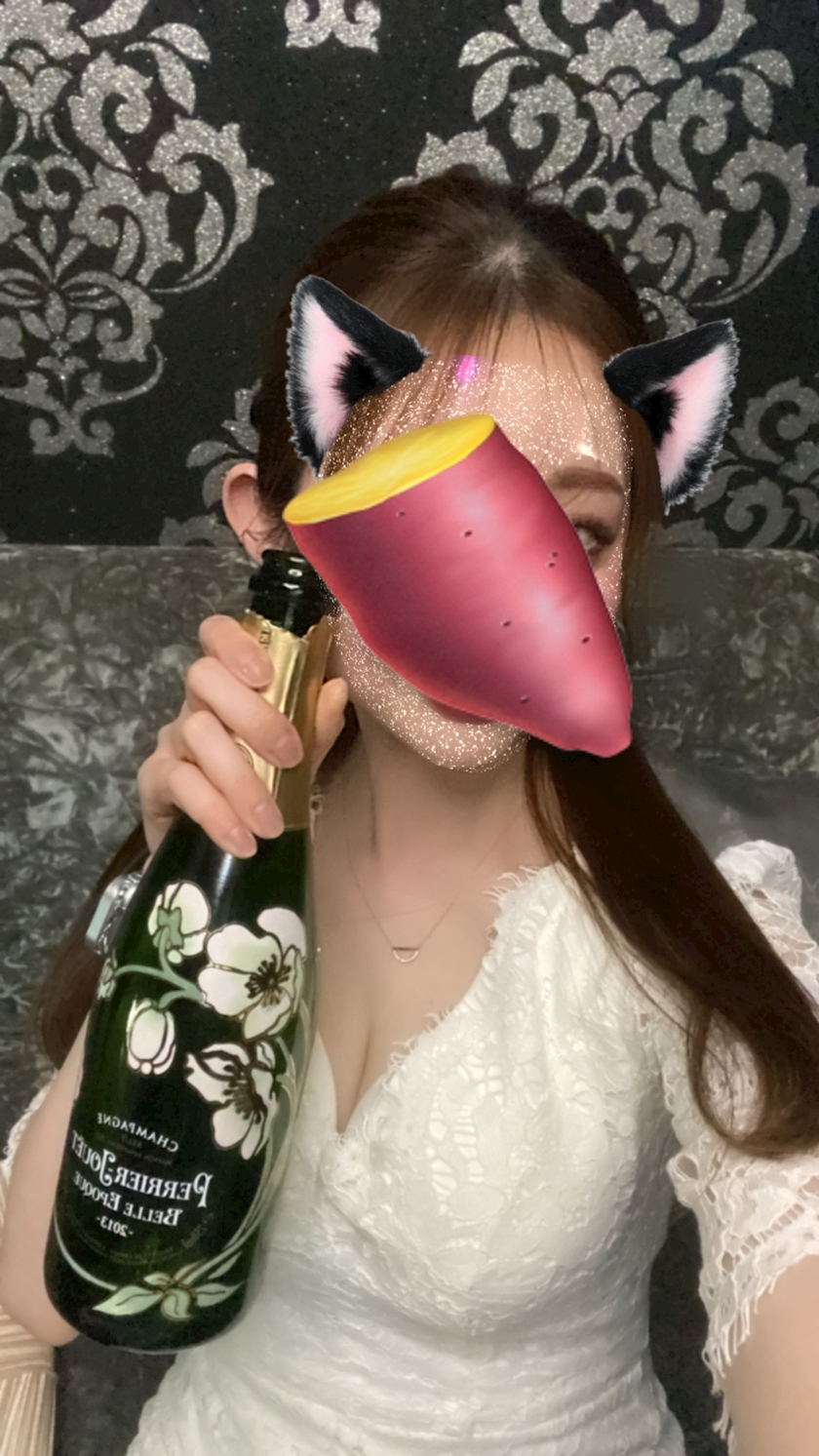 逢出 ゆい