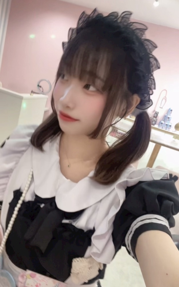 みぃな
