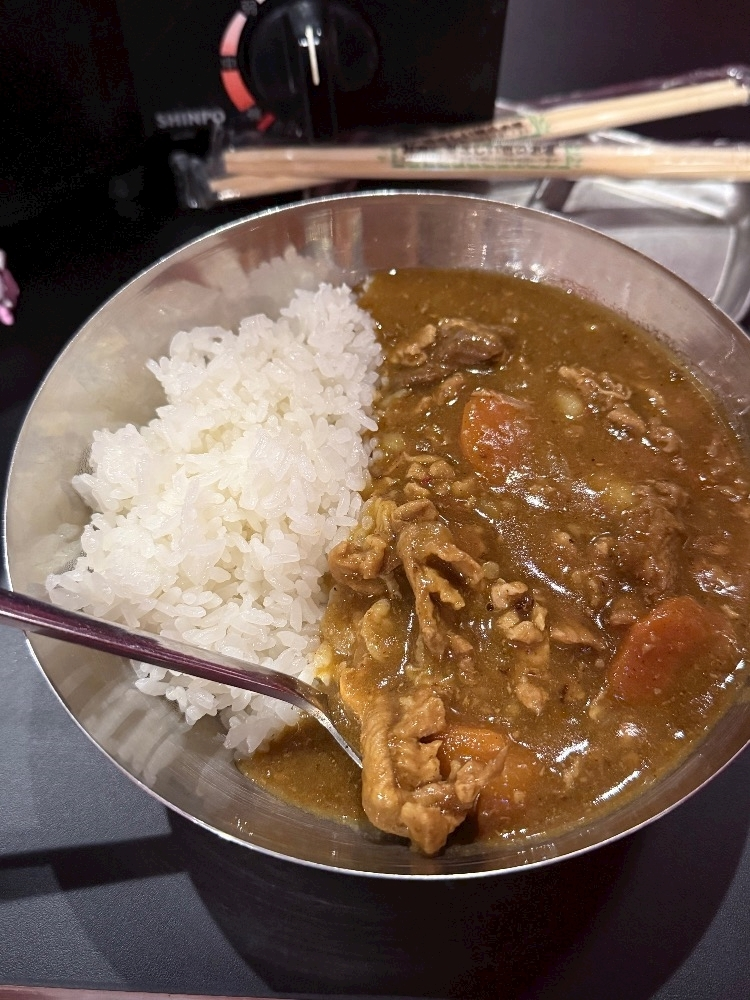 シイナ