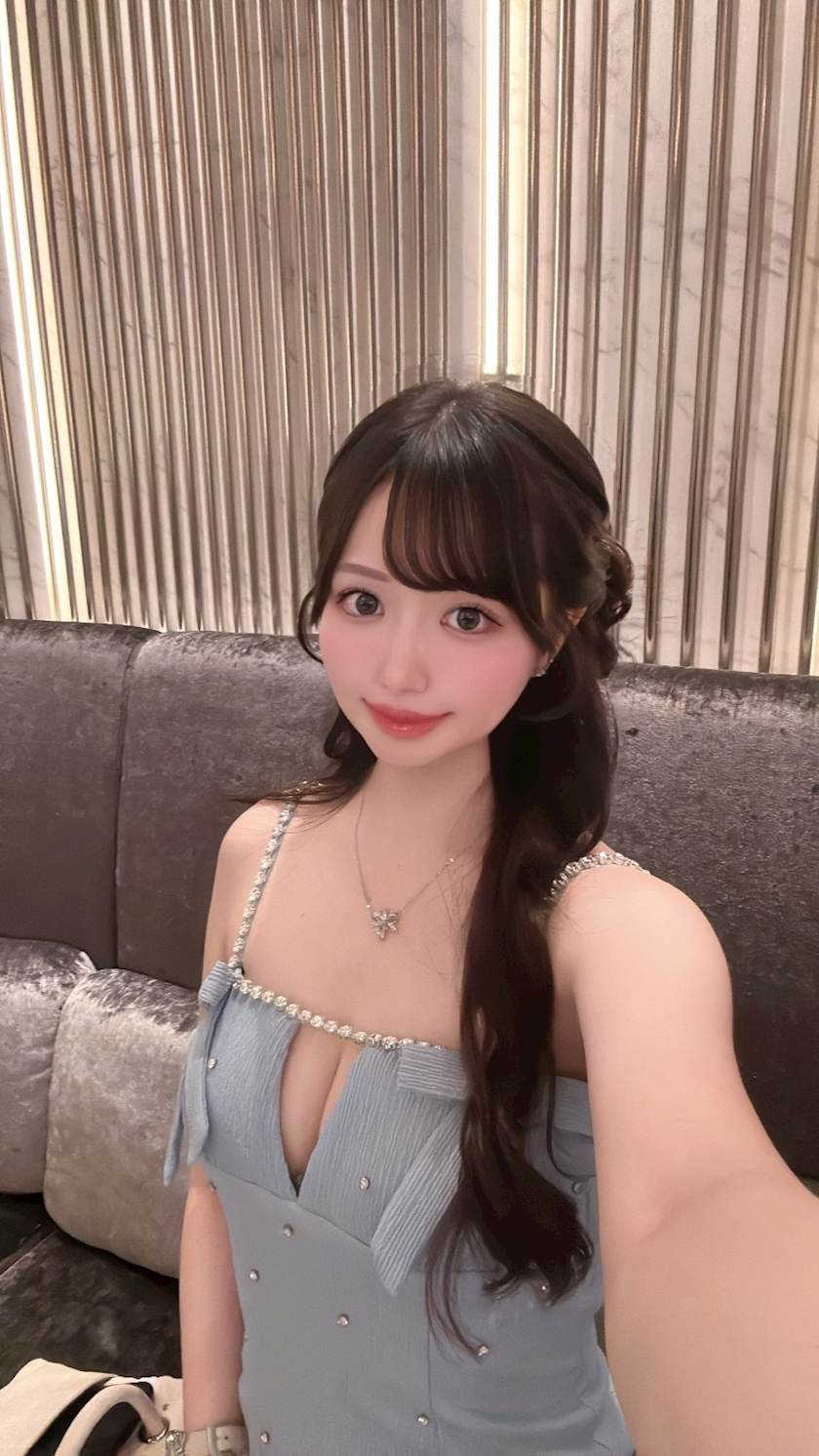 にいな