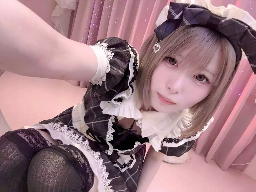 にゃる