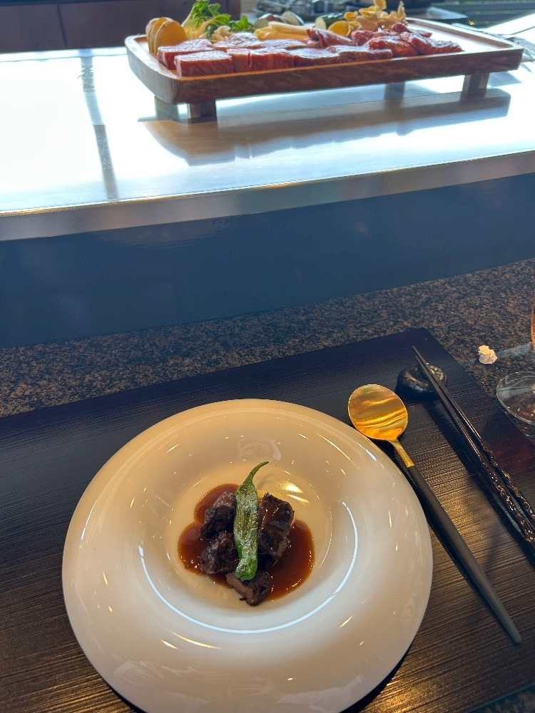 泙野 すず