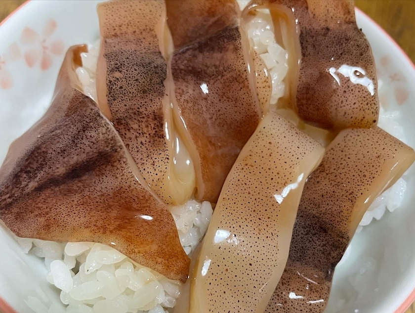 朝倉 しおり