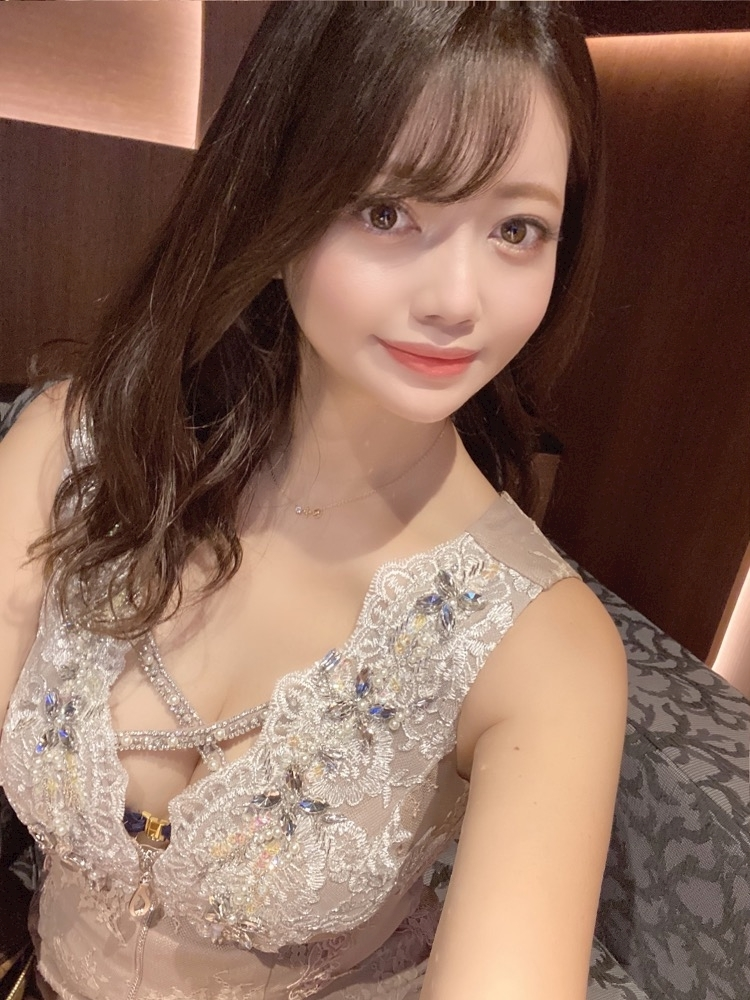 妃 えりな