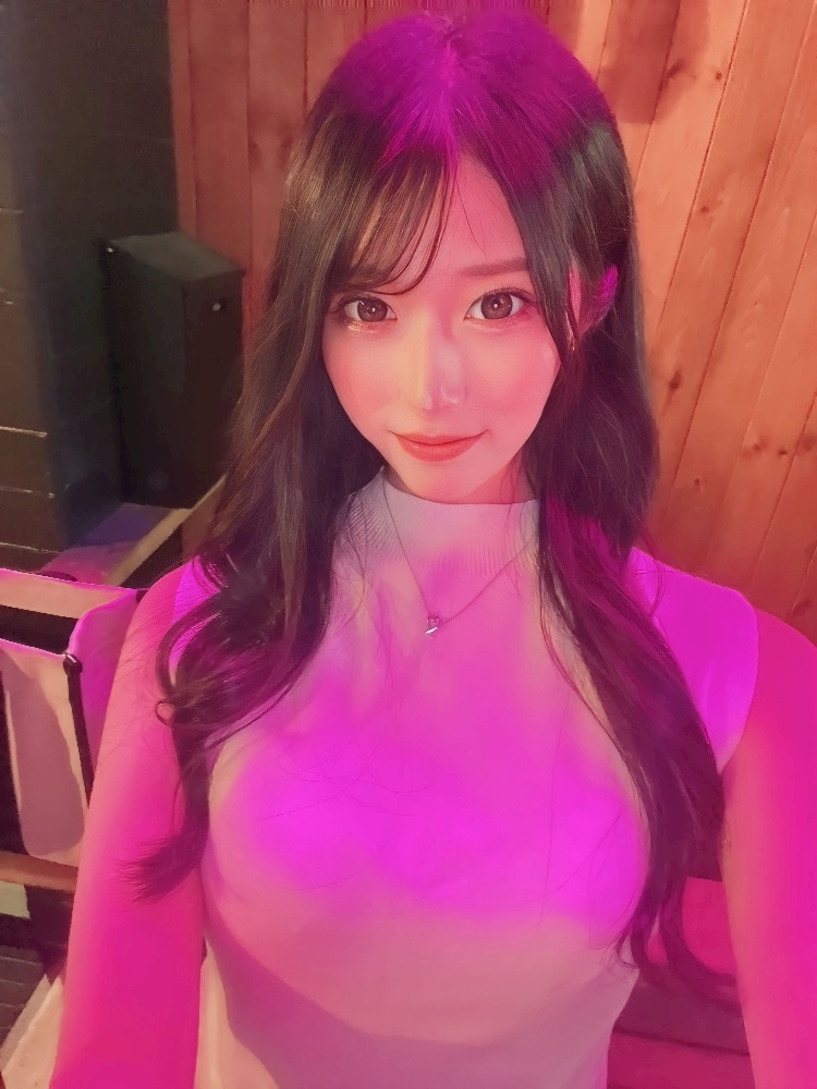 天乃 りさ