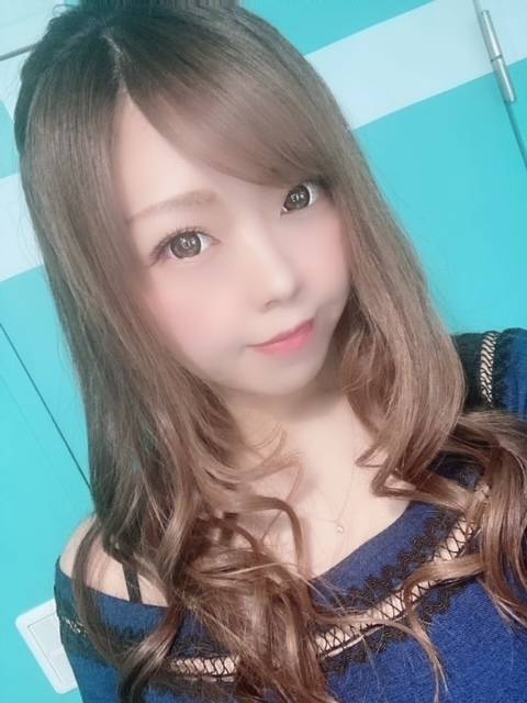 夏樹 あや