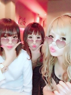 小川 真央