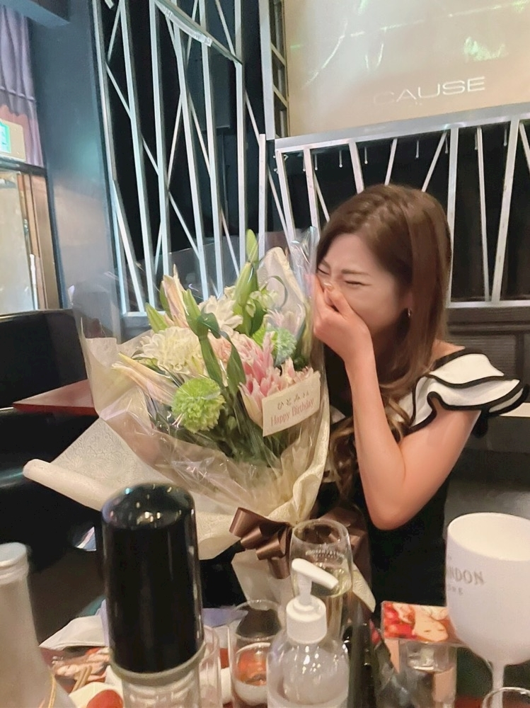 愛羽 仁美