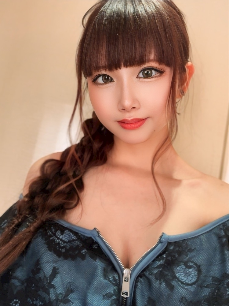 天羽 もか