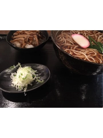 蓮見 リア