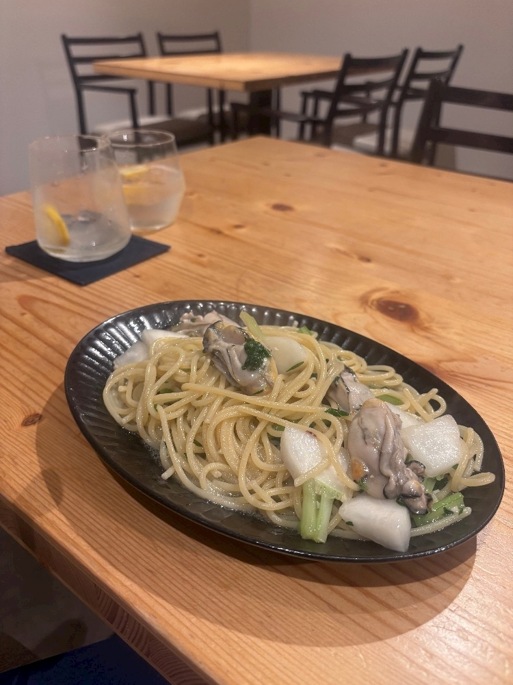 紬 ひい