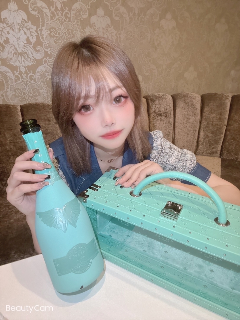 きら