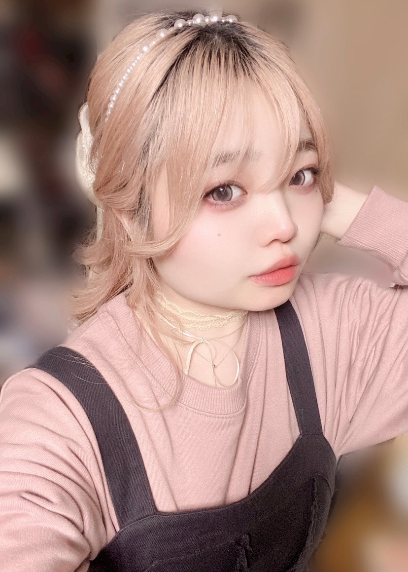 美吉 アユム