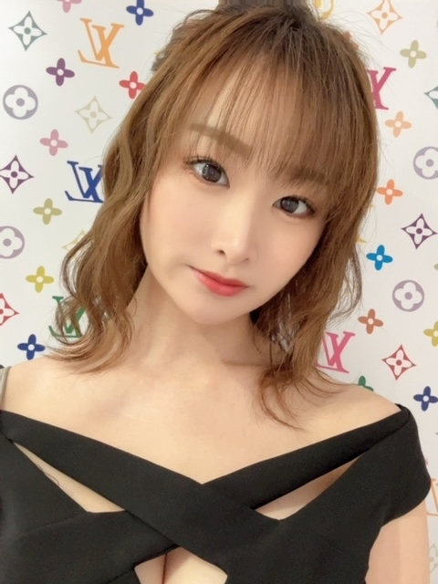 妃乃 すず