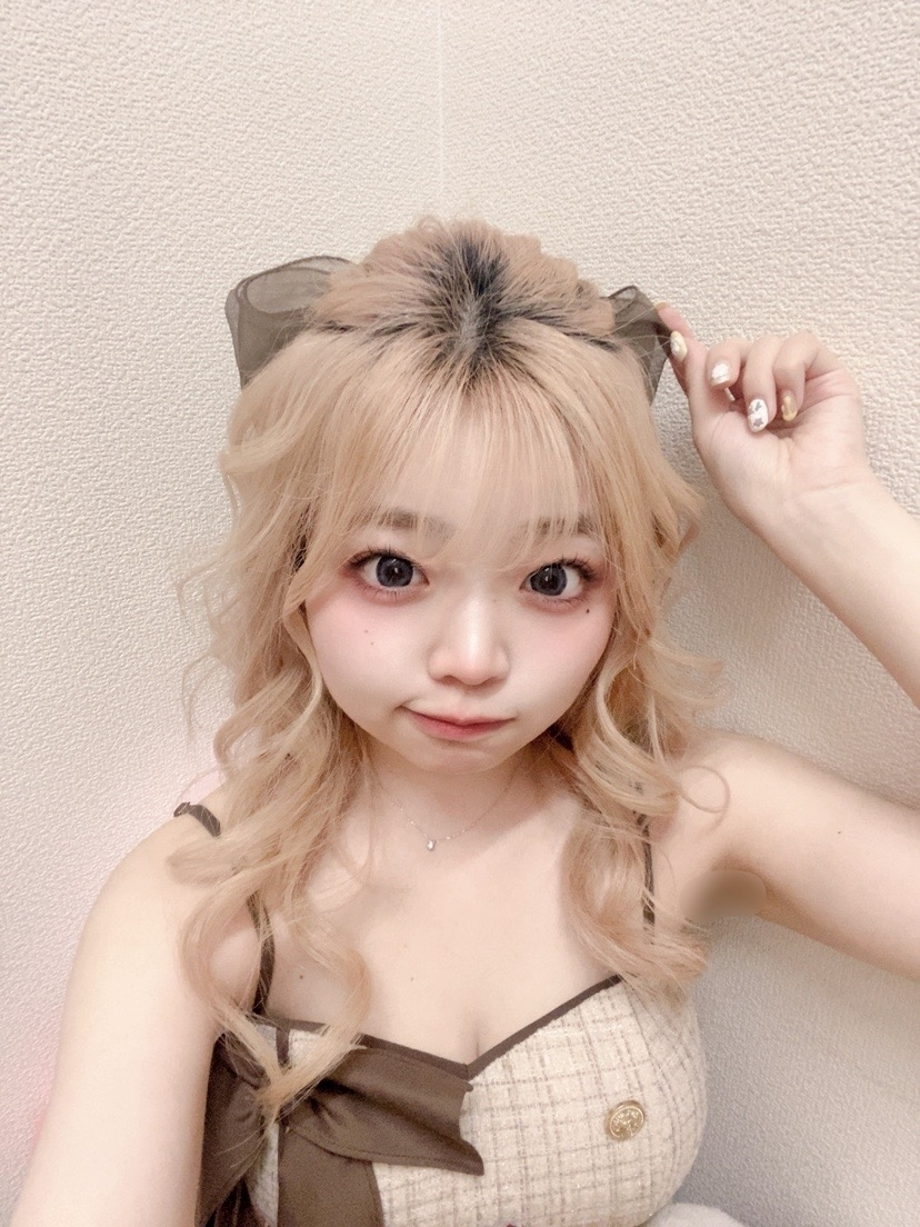 美吉 アユム