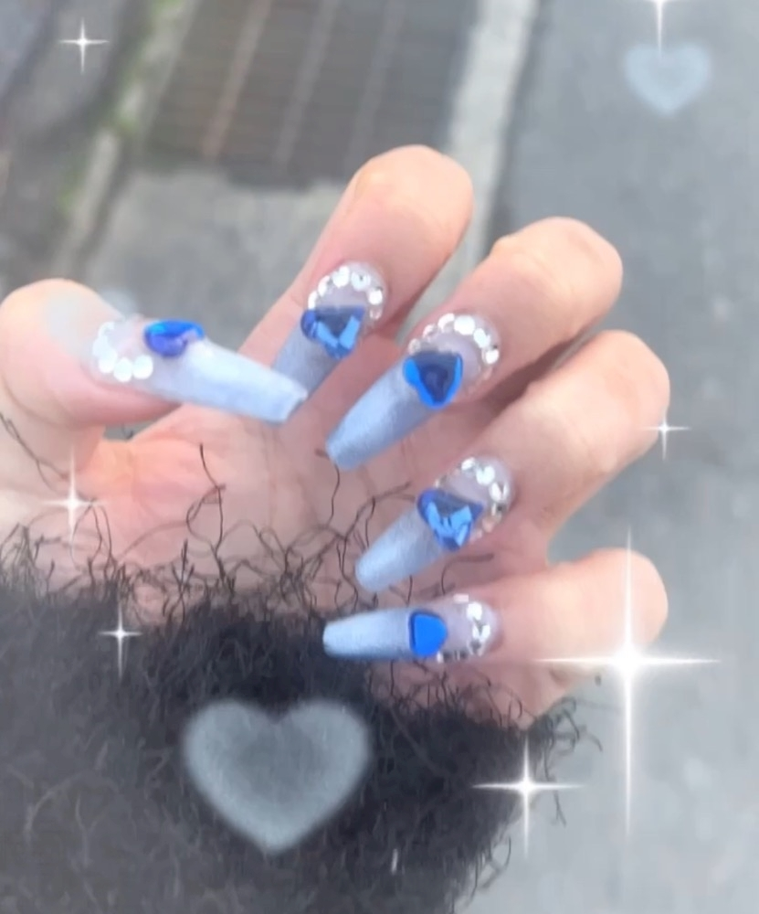姫崎 りな