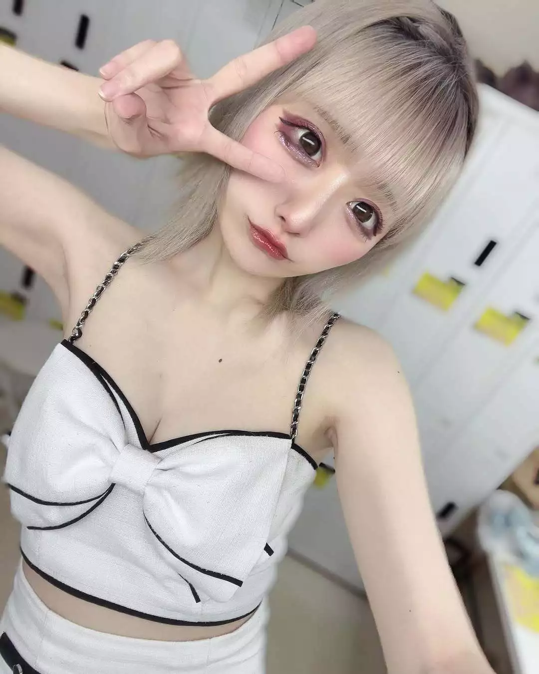 雛鶴 めい