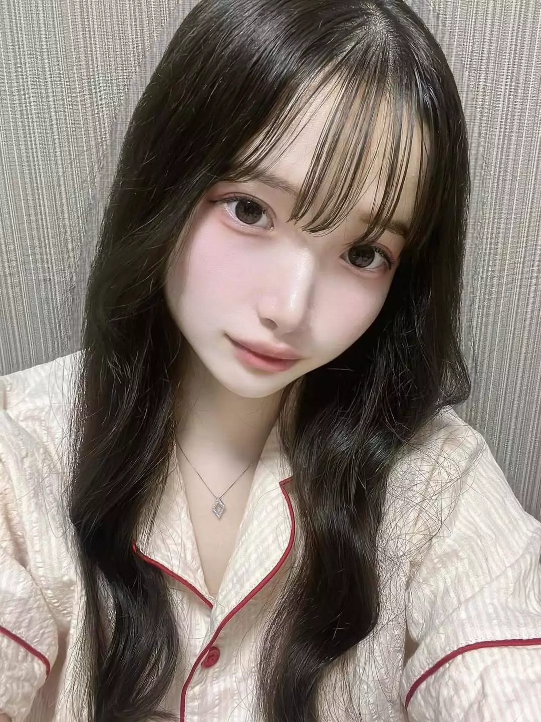 みいな